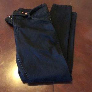 Women’s Wanna Betta Butt? YMI Pants Size 15